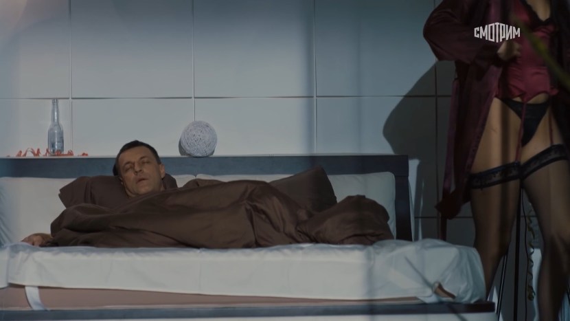 Ksenia Lukyancikova bed stage