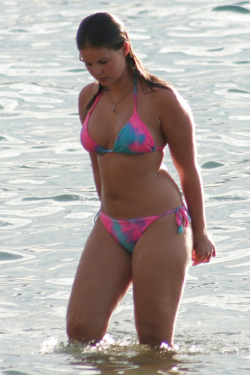 Sofia Adams plus saz