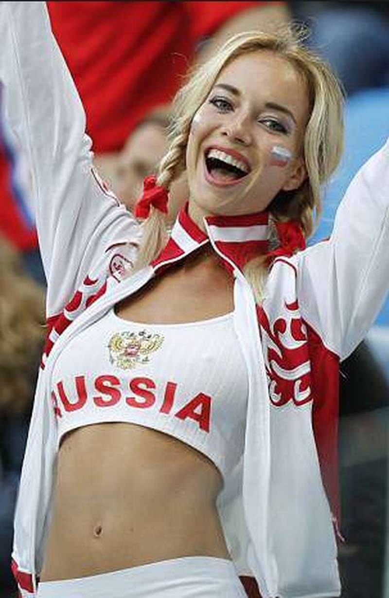 Natalya Nemchinova Snegurochka