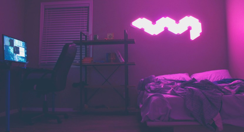 Neon wallpapers in the room