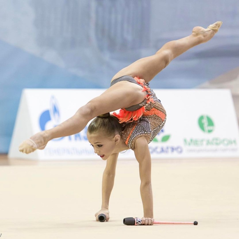 Christina Schmidt model 2019