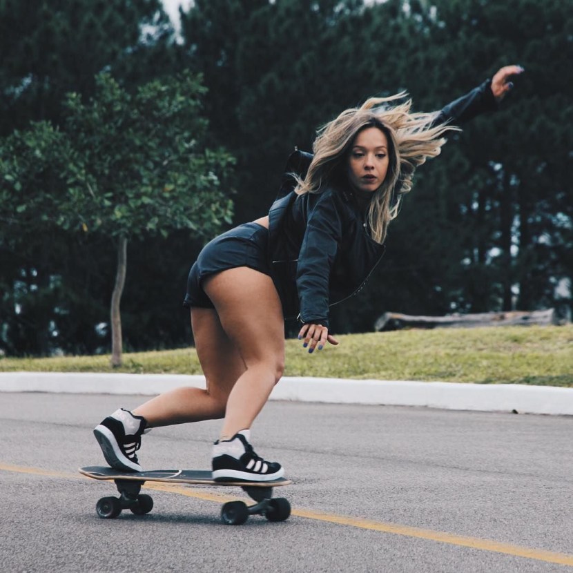 Sasha Smirnova Skateboarder