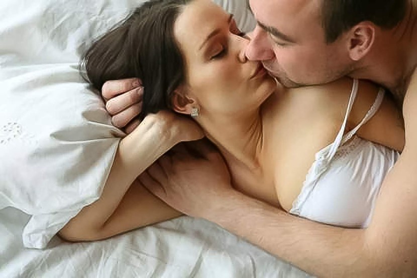 Max Collfield and Chloe