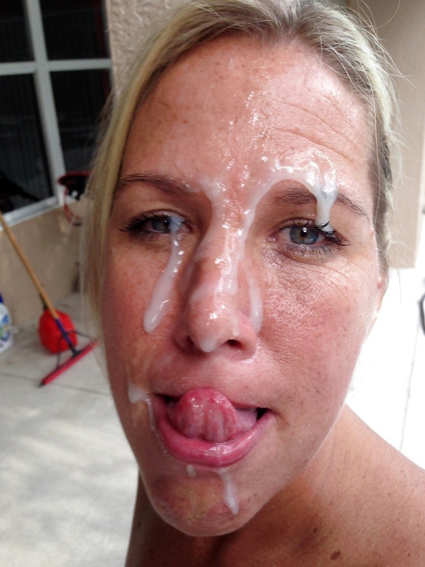 Mature women cum on the face