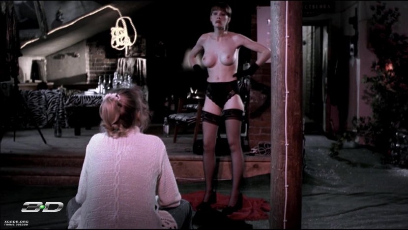 Olesya Potashinskaya breasts