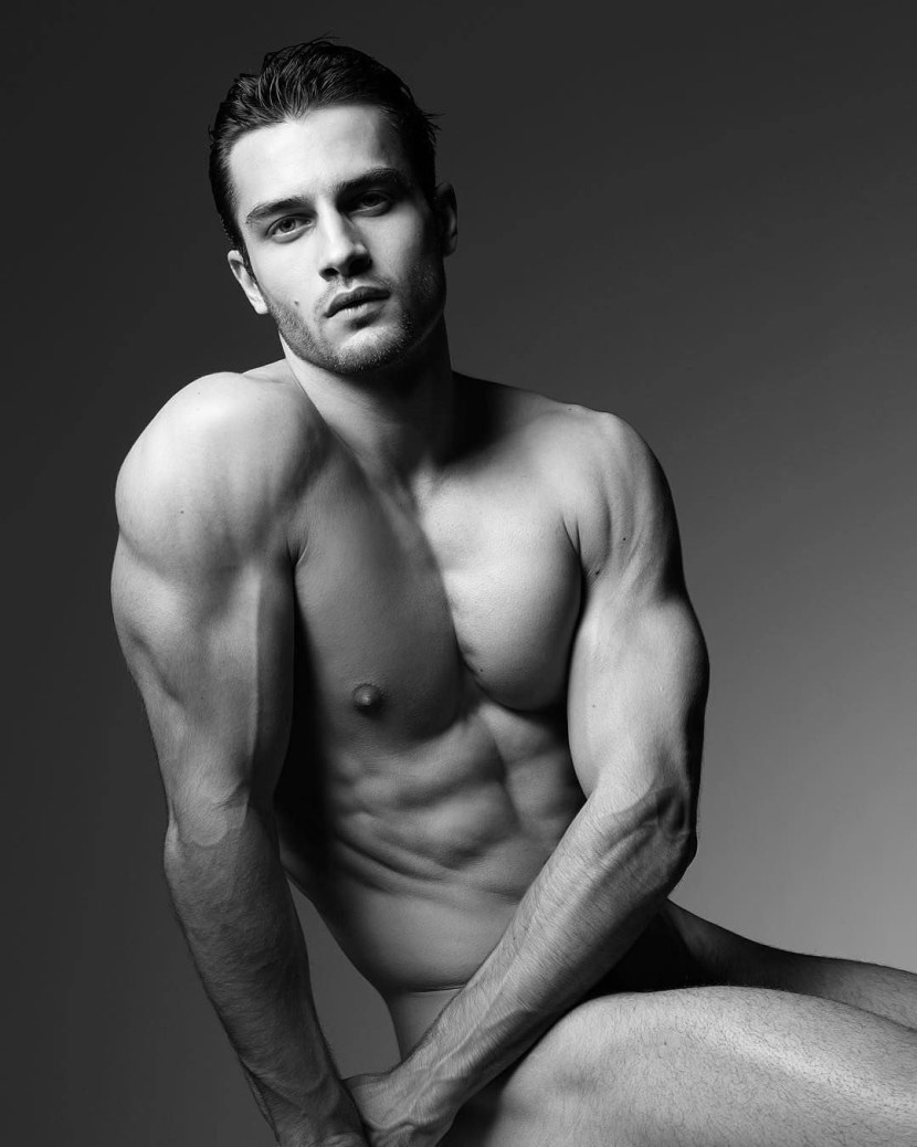 Alexander Rusic model