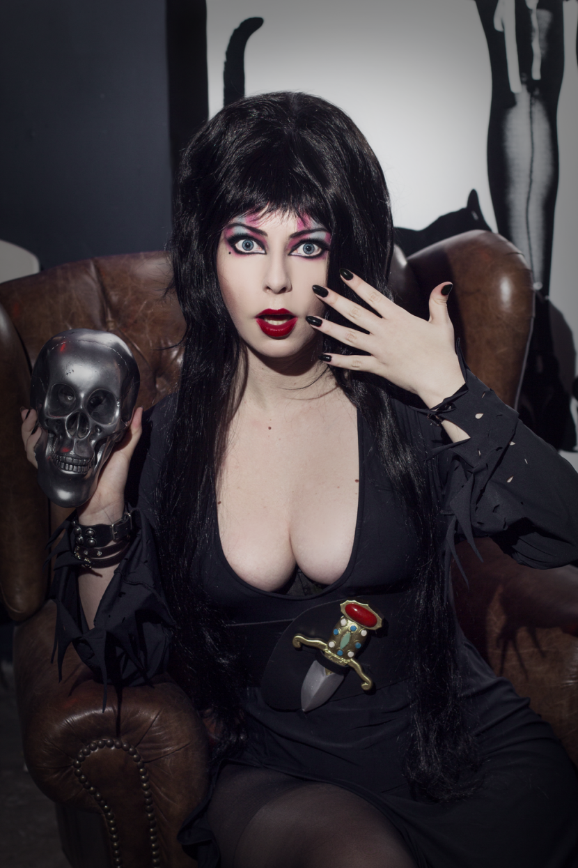 Film Elvira Lord of Darkness 1