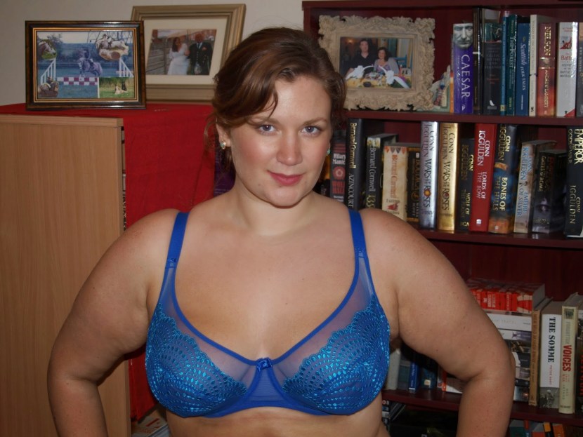 Chubby sissy fat girl