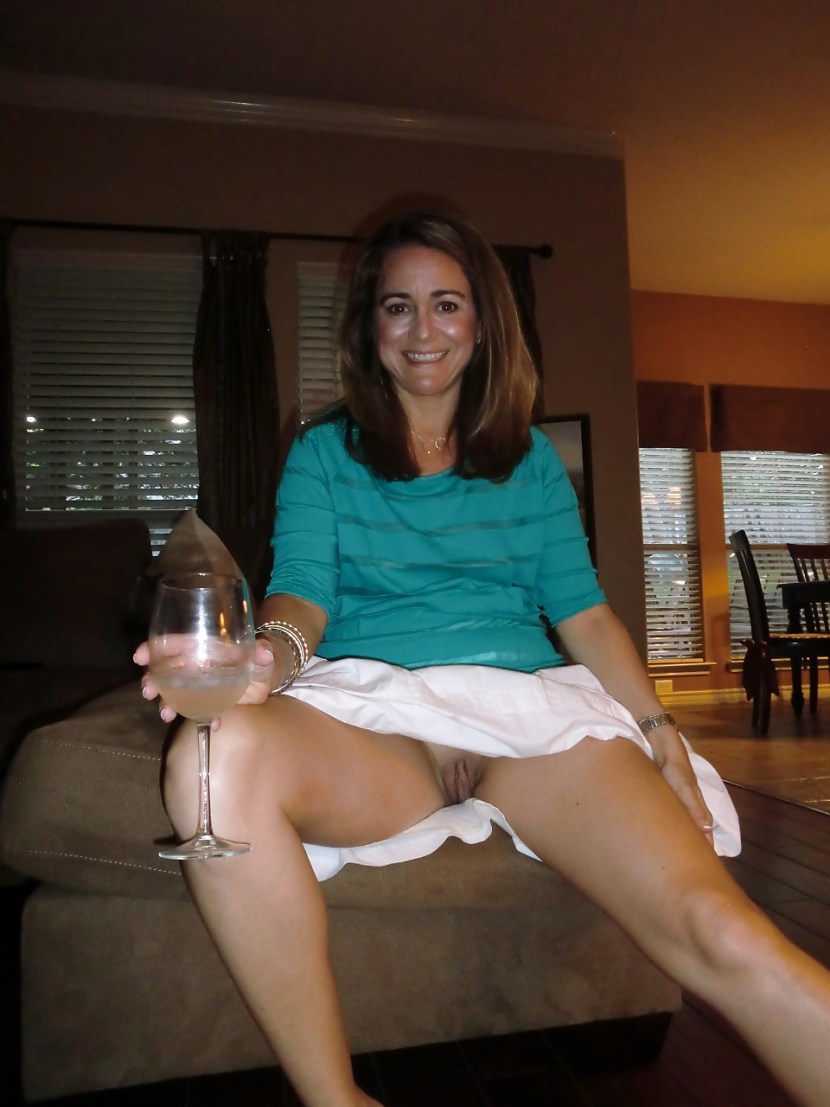 Upskirt No Panties Amateur Home