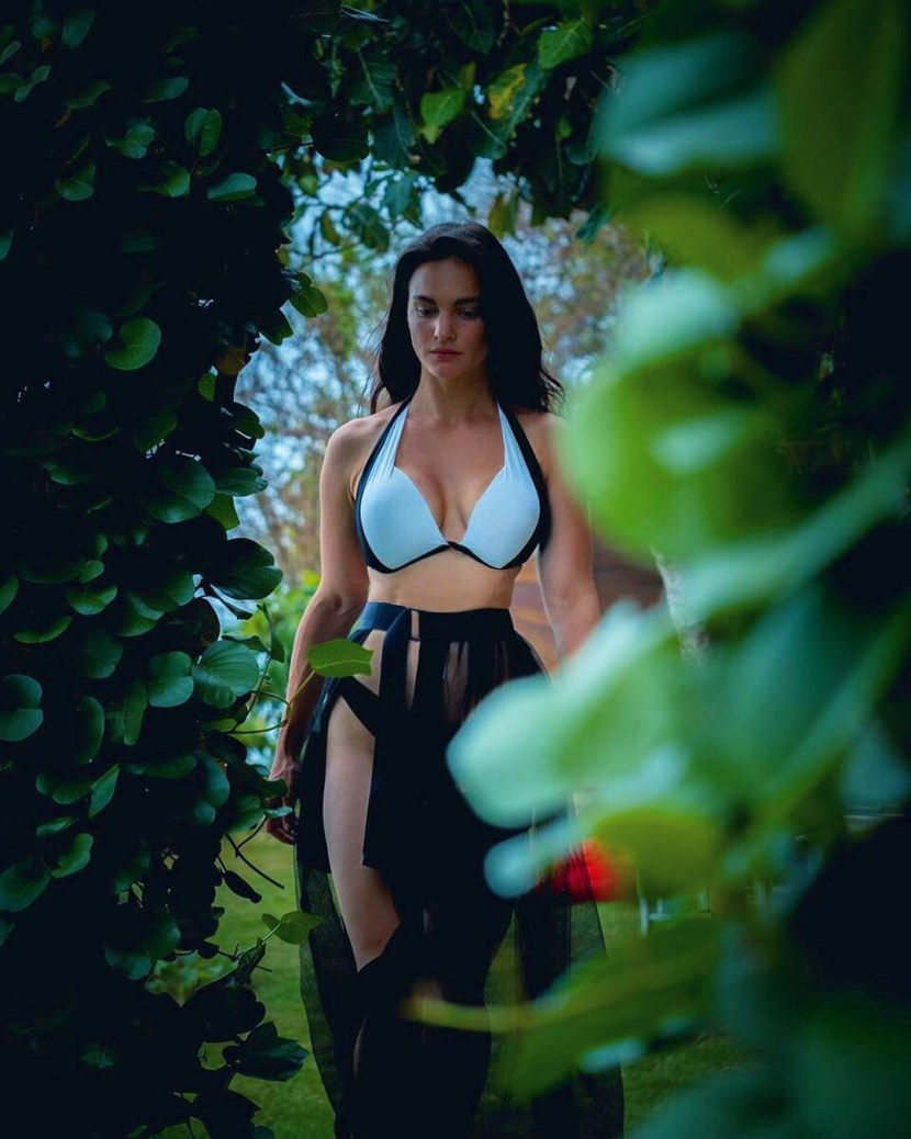 Seryogin Olesya is a host