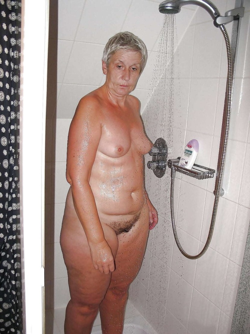 Naked elderly women in the shower