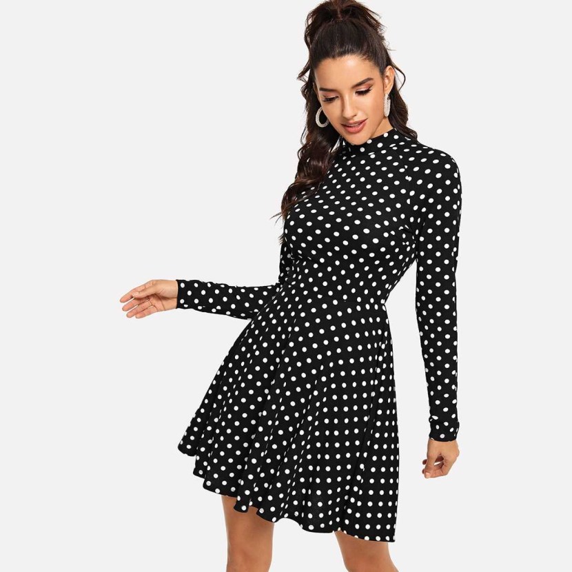 Erotic Dress in Pollets