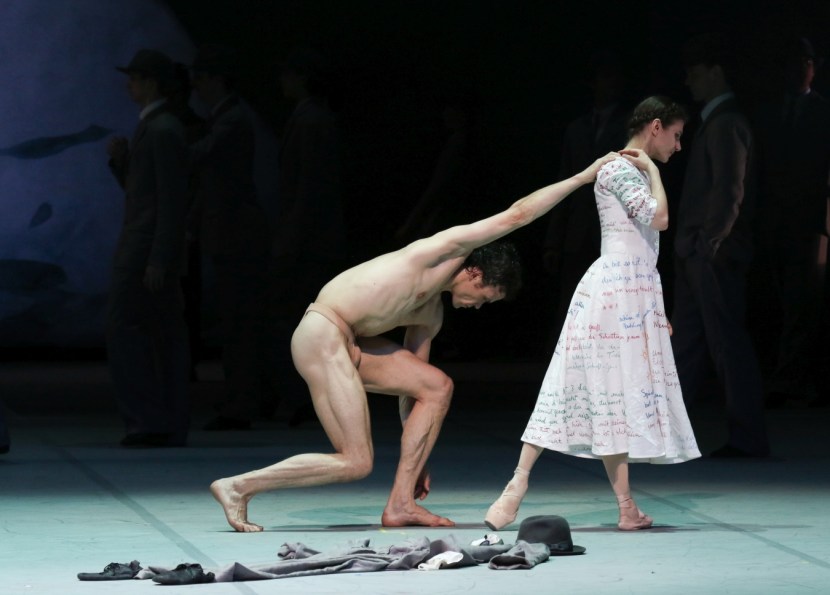 Ballet Pen Gunt Bolshoi Theater