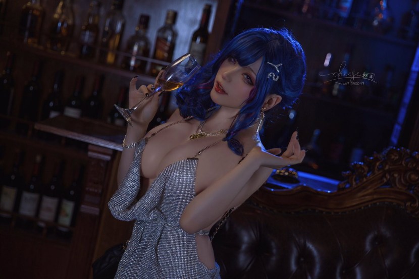 Saint Louis Azur Lane Cosplay