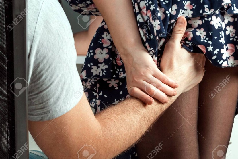 Lizbian in silk dresses