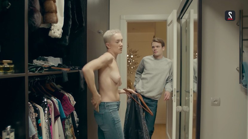 Frost Daria actress nude