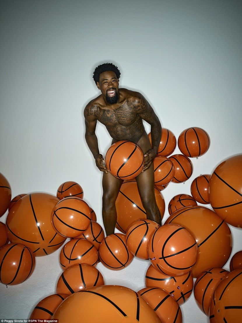Naked Negro basketball player