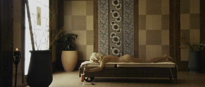 Anal with a thin blonde Hannah Honeipot