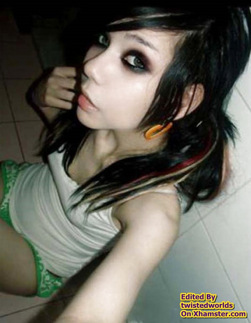 Emo cosplay Girls deep sip