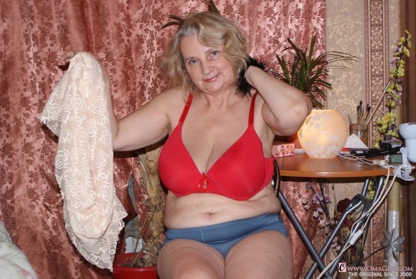 Naked elderly old women