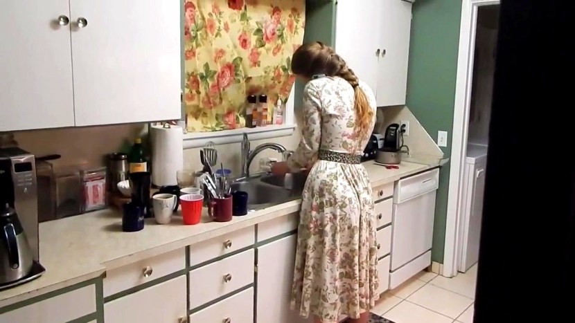 Stepmom in the kitchen