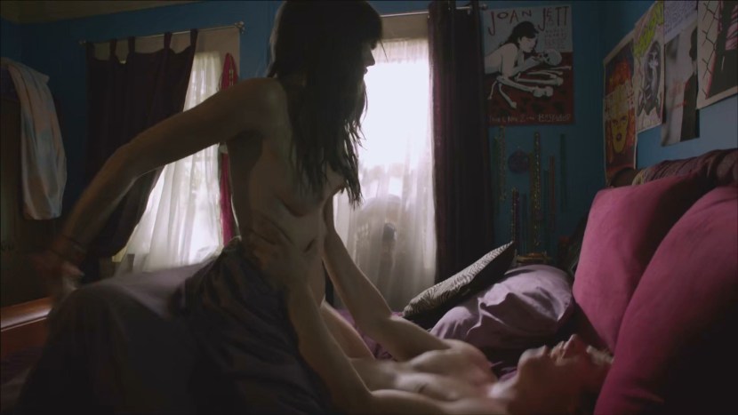 Emma Grinwell shameless naked