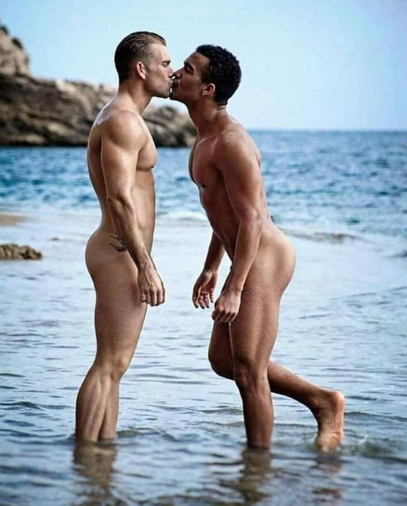 Male nudity on the beach