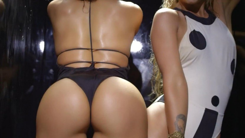 Taylor Rain Anal Red Red Red