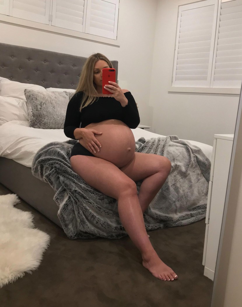 Pregonant Nelly Pregnant