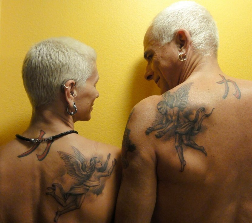 Naked old women anal