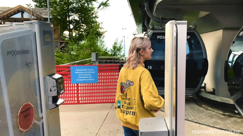 Eva Elf Gondola Elevator