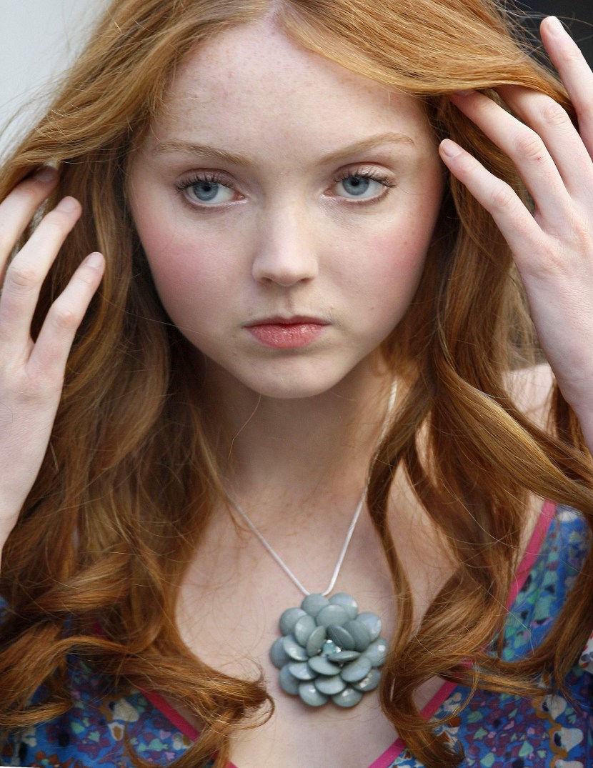 Lily Cole hair