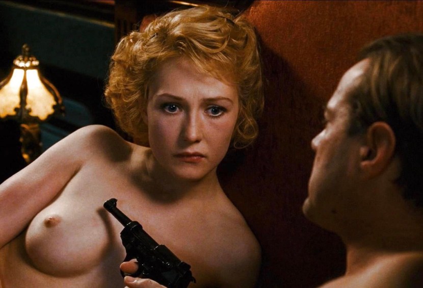 Caris van Houten boobs