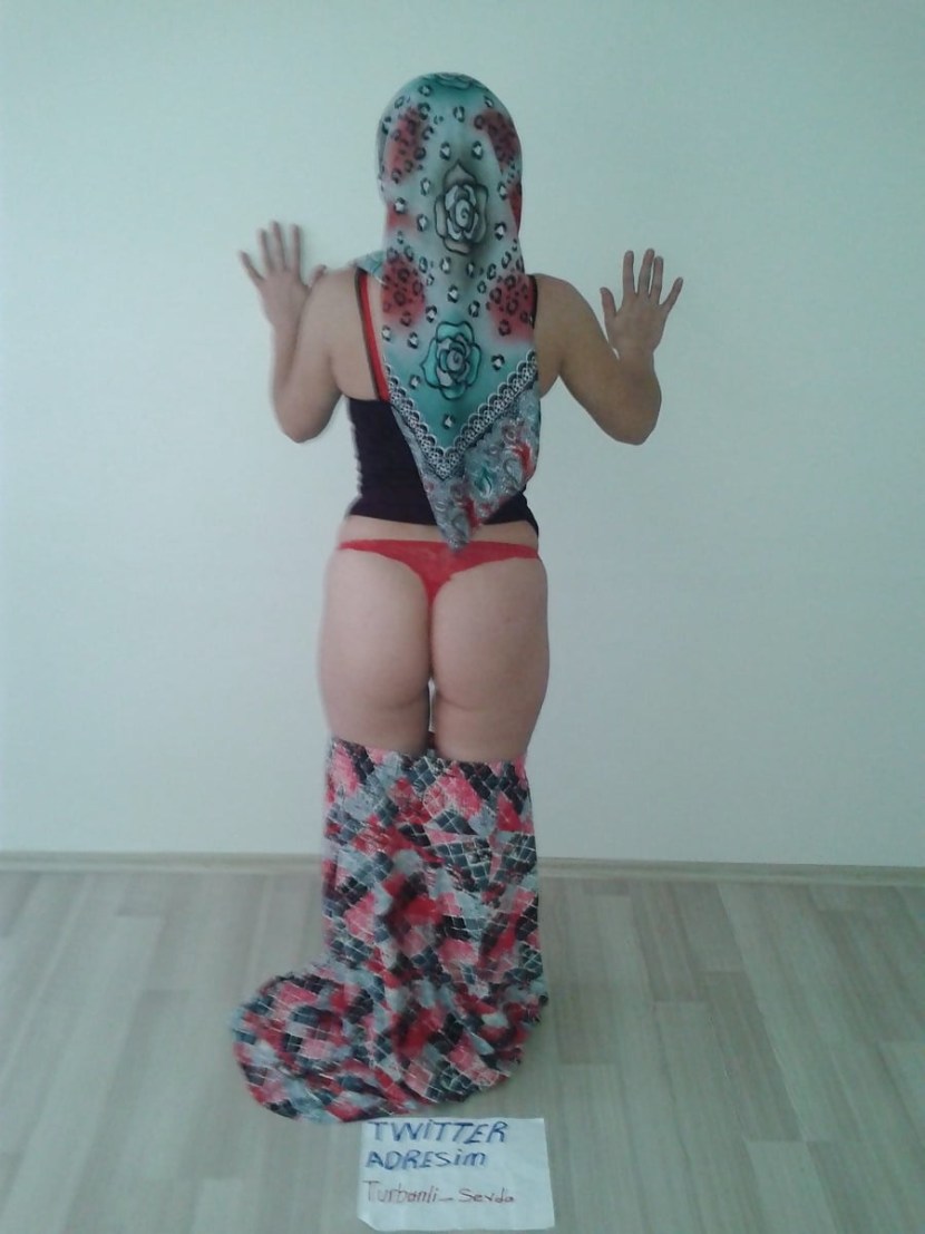 Muslim is preparing art