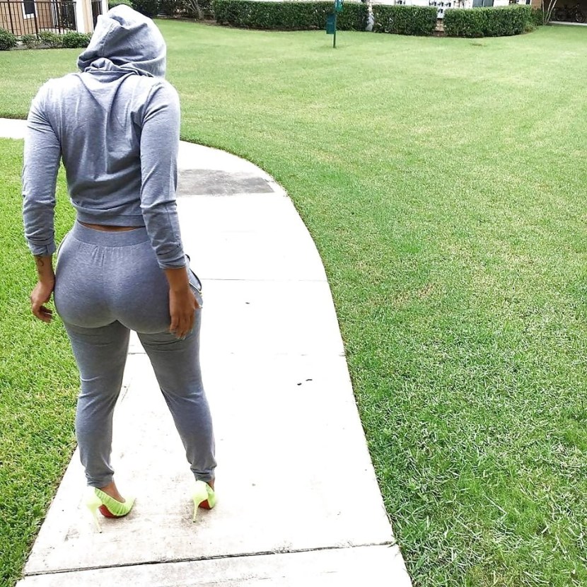 Audrey Royal Shoplyfter