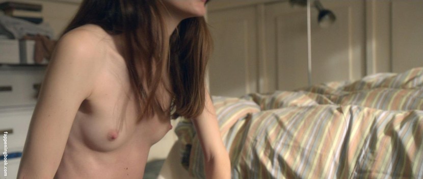 STACY MARTIN NYMPHOMANIAC