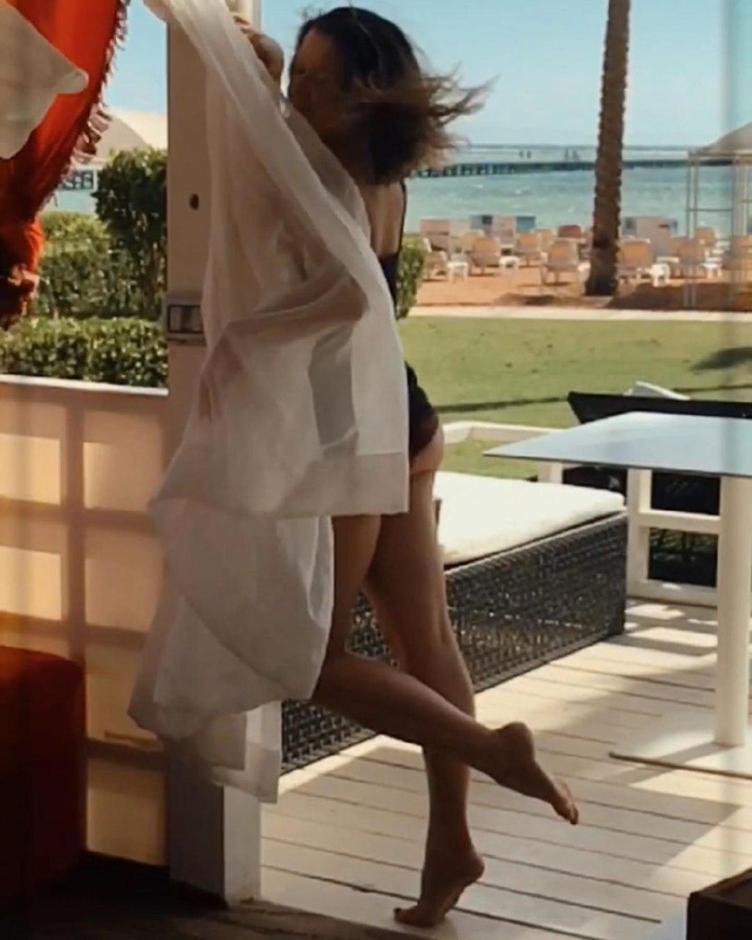 Bath font in winter topless