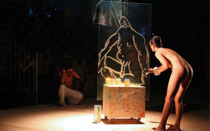 Angelen Poeljokage Nude on Stage