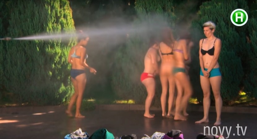 Leading shoes on Friday