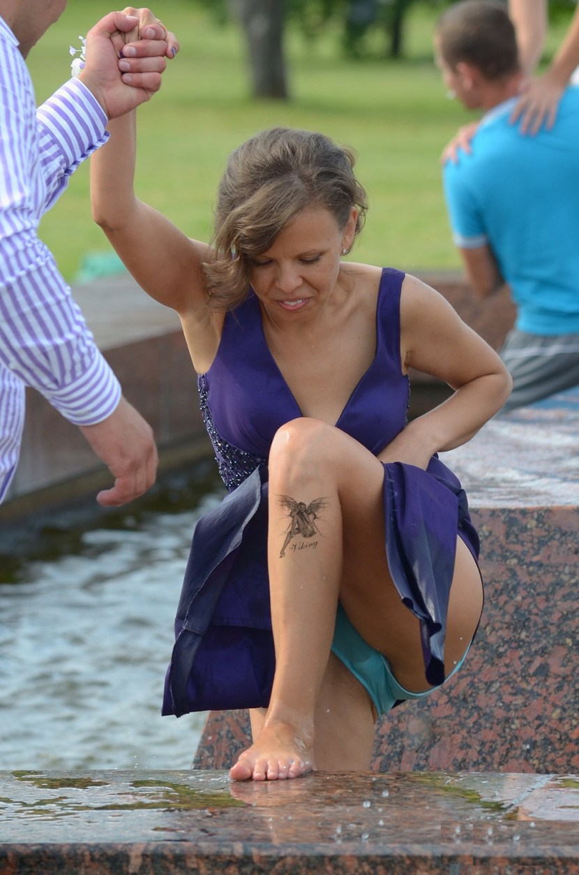 Panties under a jeans skirt