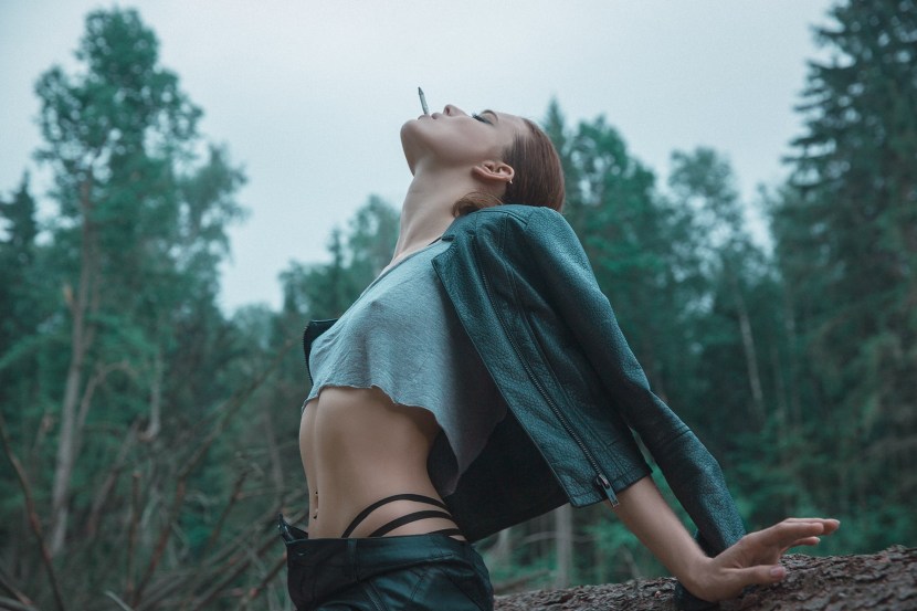 Marina Vakt is young and beautiful