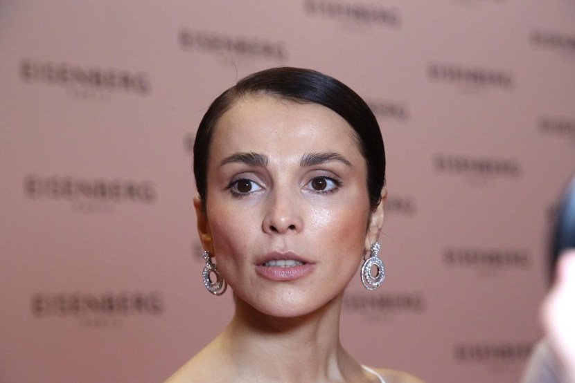 Sati Casanova I'll steal