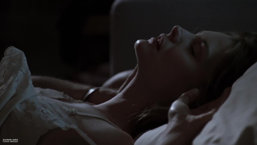 Tits Linda Hamilton 1984