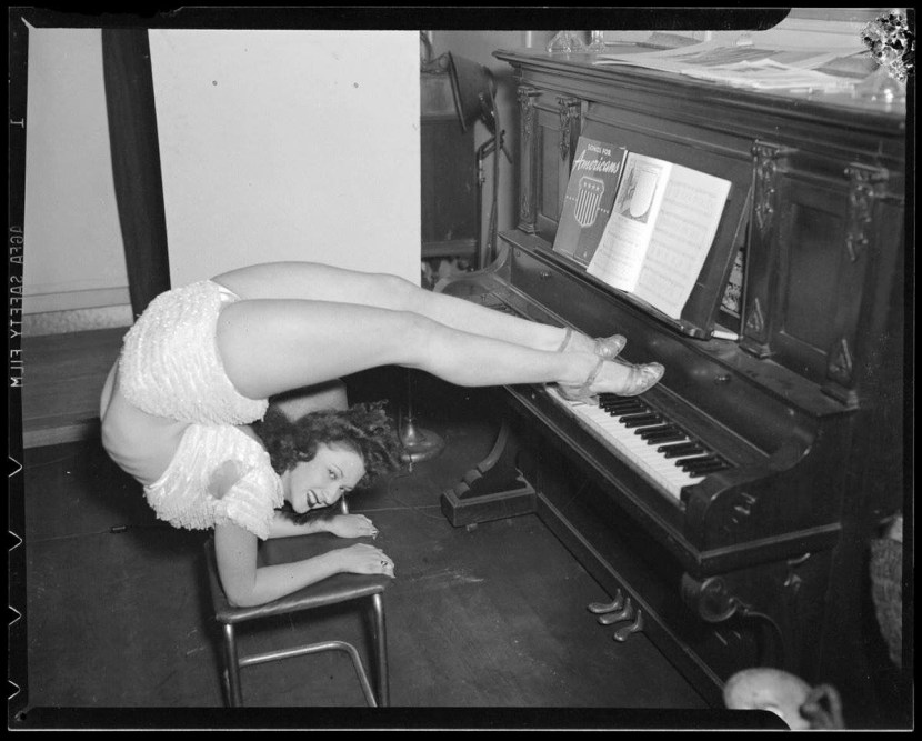 Naked for the piano