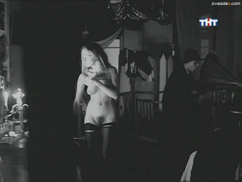 Naked Ingeborg Dapkunaite in the film Morphine of 2008 Russia