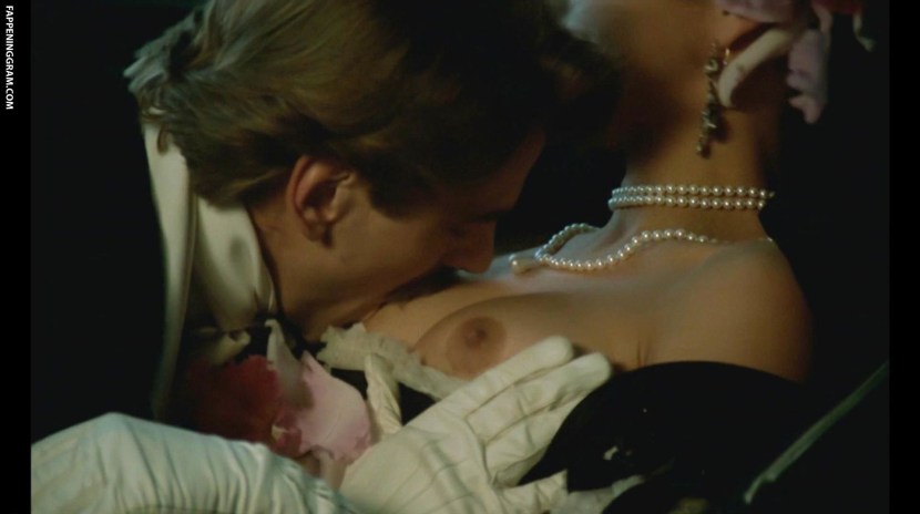 Ornella Muti Appassionate 1974 Naked