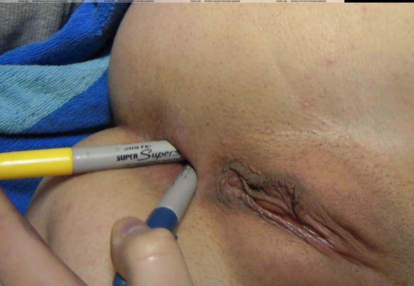Girls with a marker in the ass