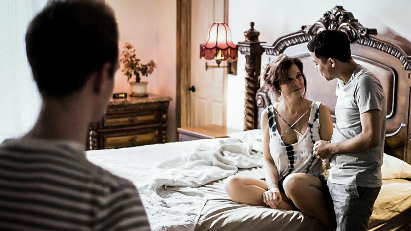 Samantha Anderson between breasts