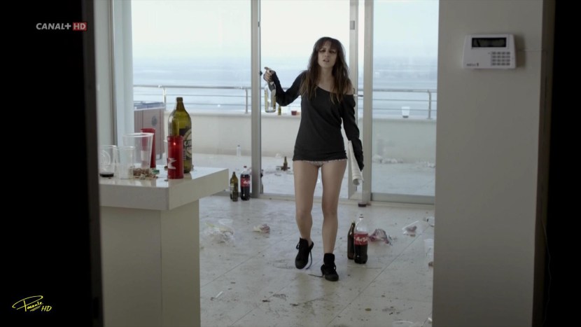 Aura Harrido is young