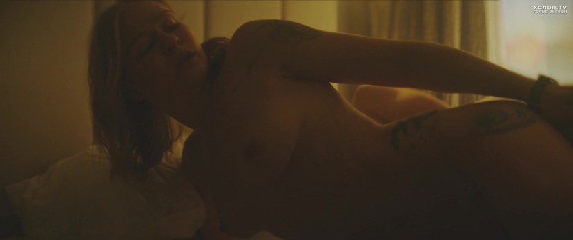 Julia Peresild Naked Mediator